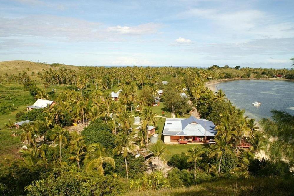 Nabua Lodge Naisisili Экстерьер фото